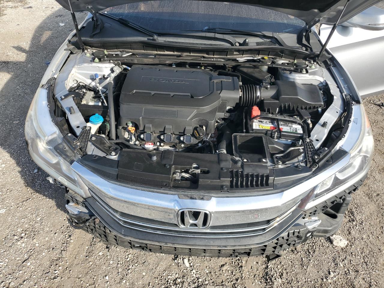 2017 Honda Accord - Image 11
