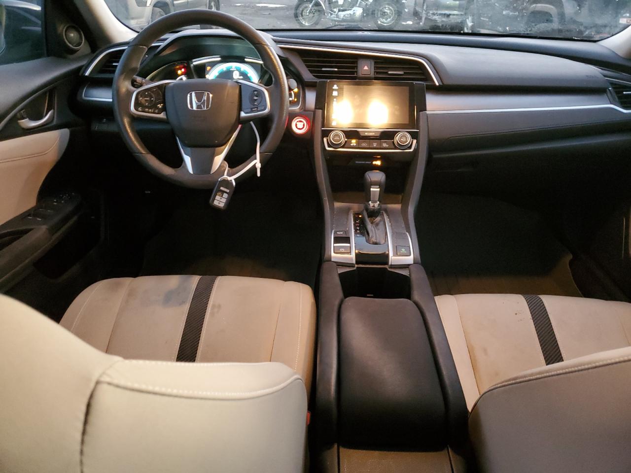 2017 Honda Civic - Image 8