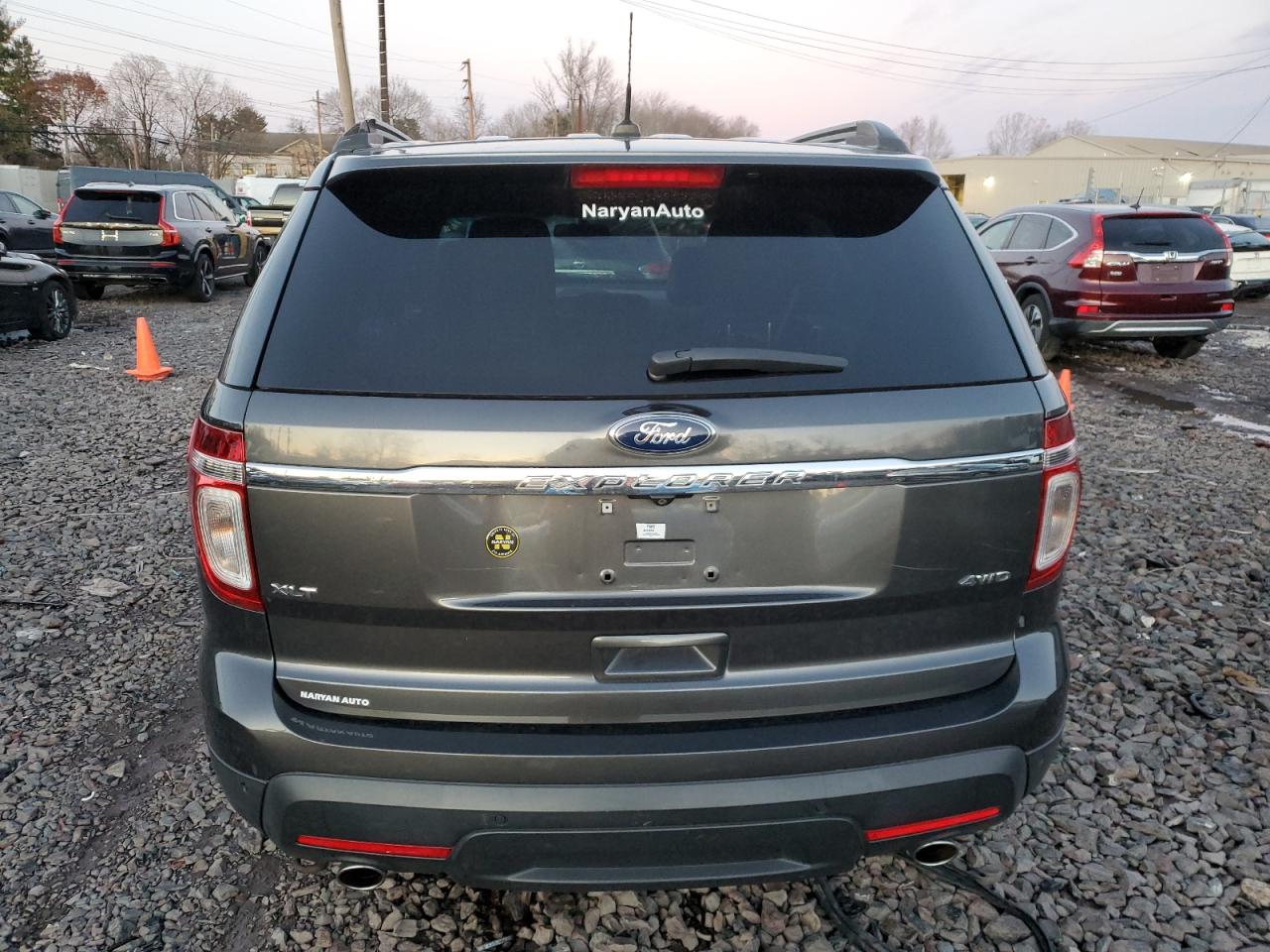 2015 Ford Explorer - Image 6