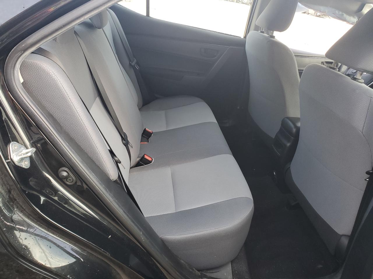 2019 Toyota Corolla L VIN: 2T1BURHE4KC203824 Lot: 84407394