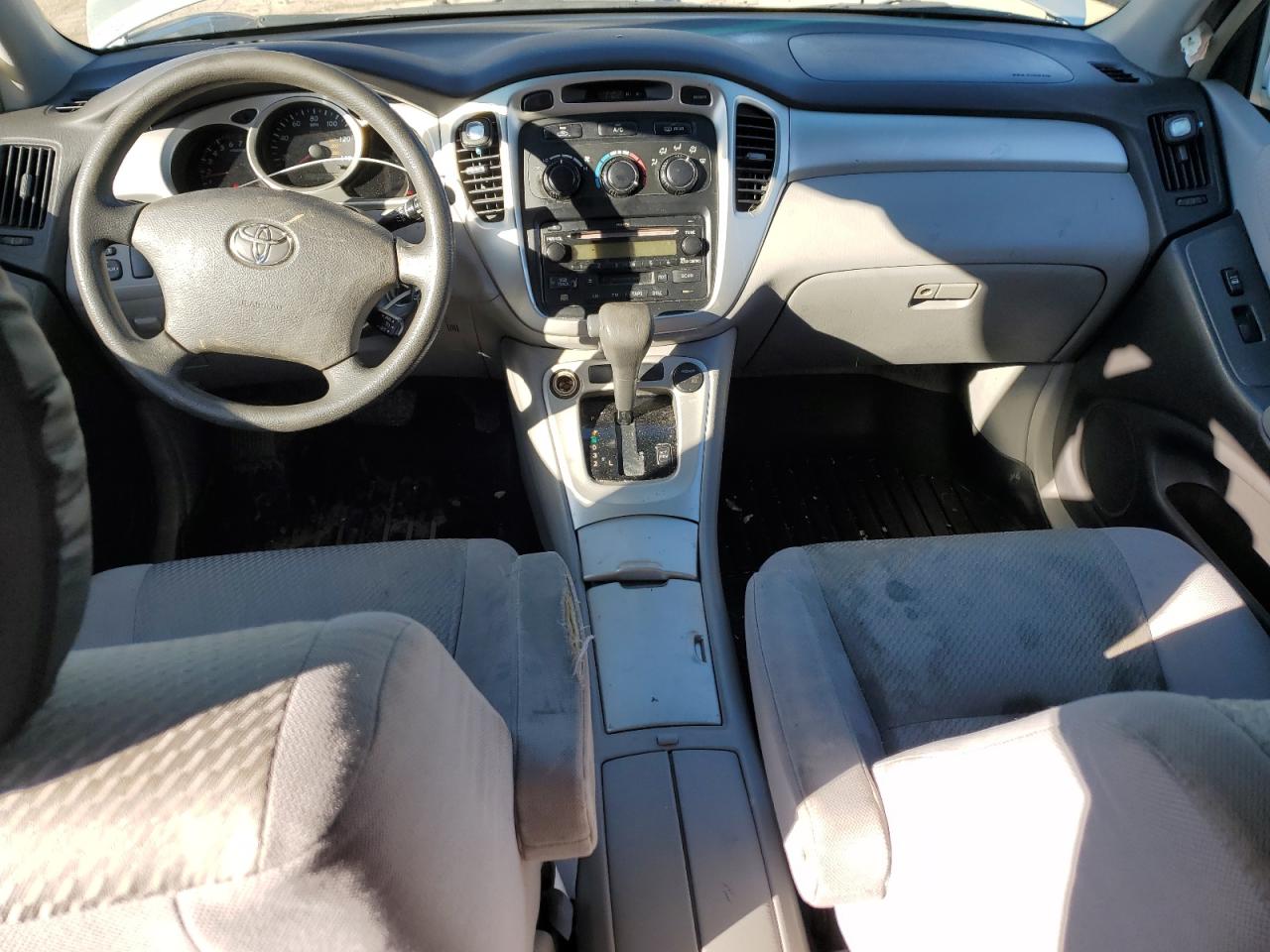 2005 Toyota Highlander - Image 8