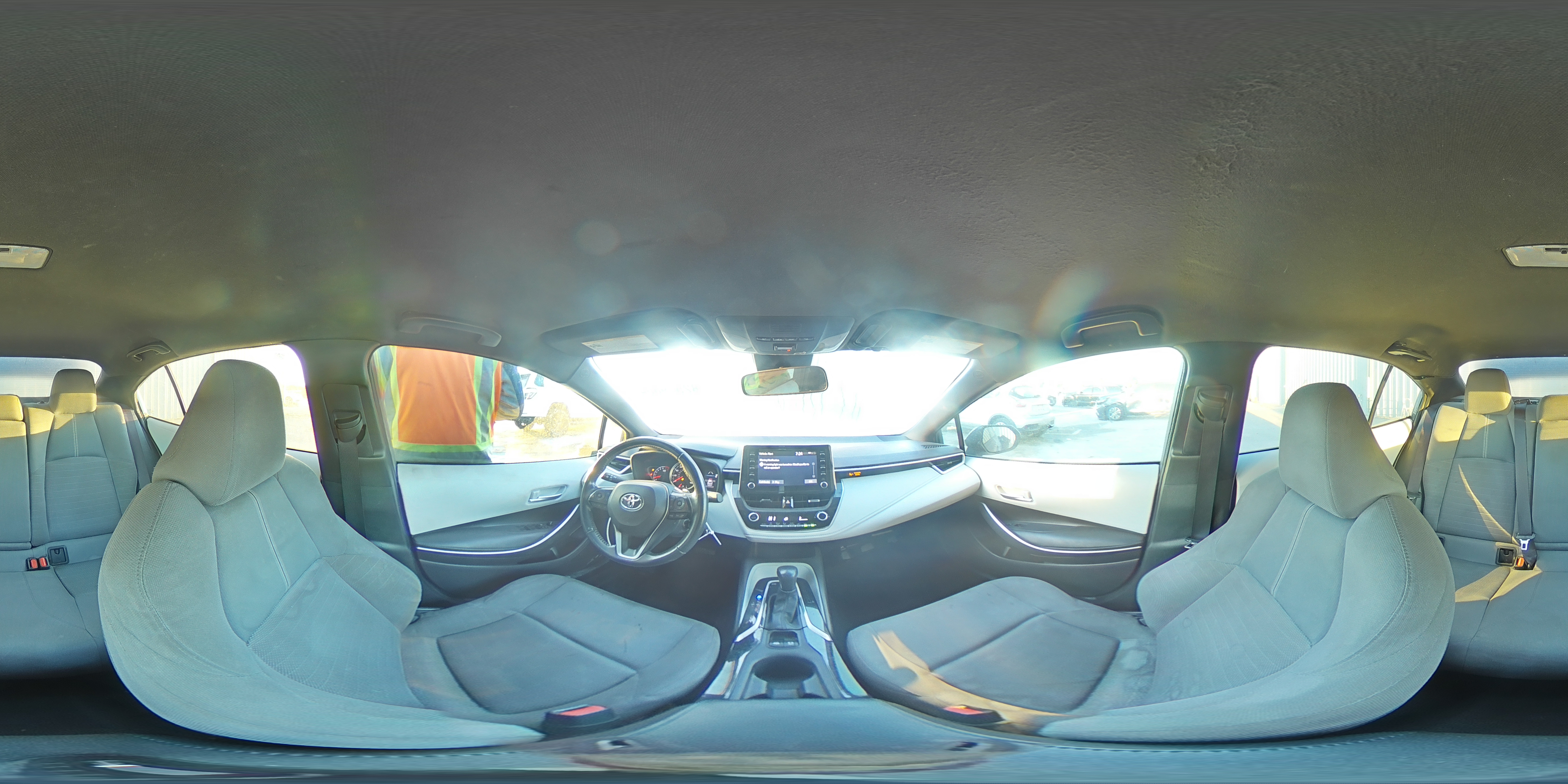 2020 Toyota Corolla - Image 13