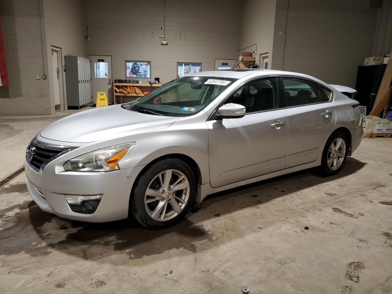 2015 Nissan Altima - Image 1