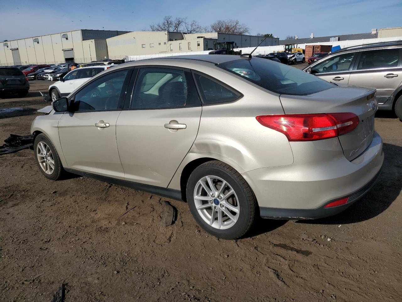 VIN 1FADP3F24HL250641 2017 FORD FOCUS no.2