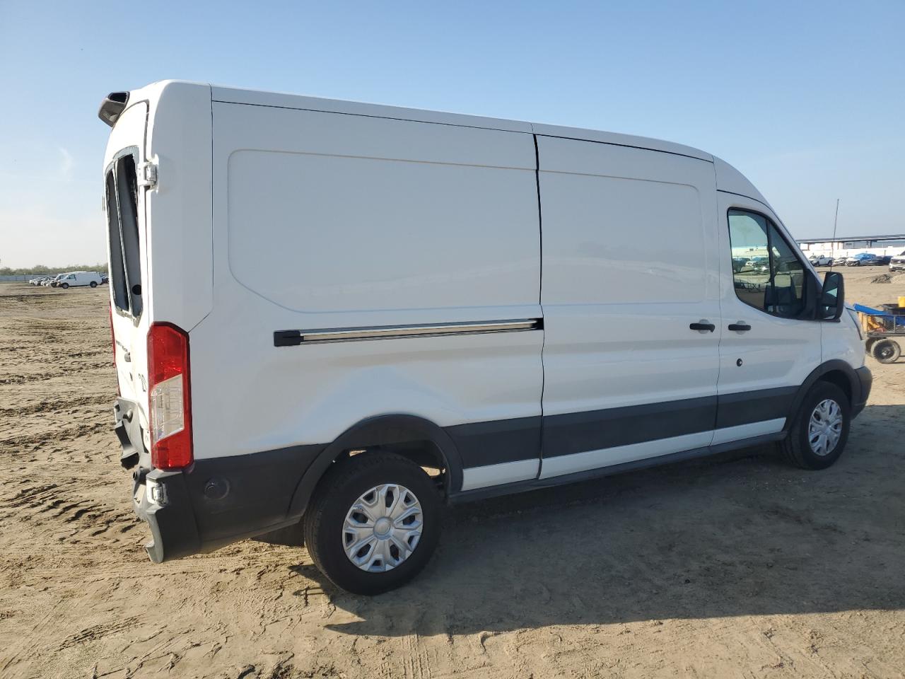 2019 Ford Transit T-250 white null gas 1FTYR2CM8KKA87639 photo #4