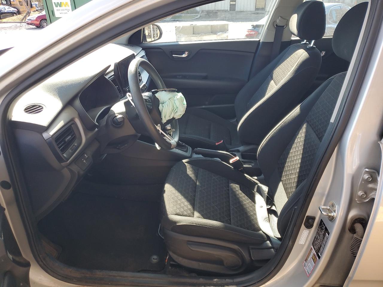 2023 Kia Rio - Image 7