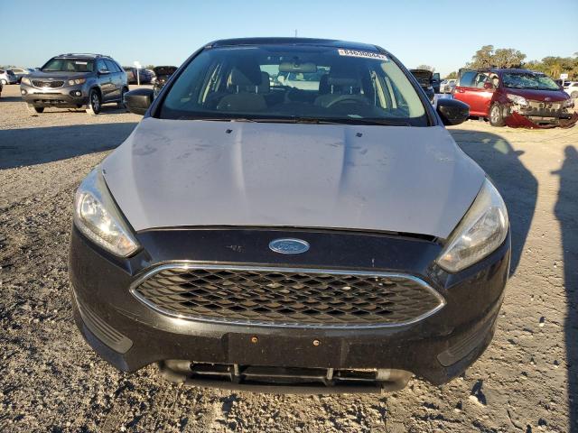  FORD FOCUS 2015 Czarny