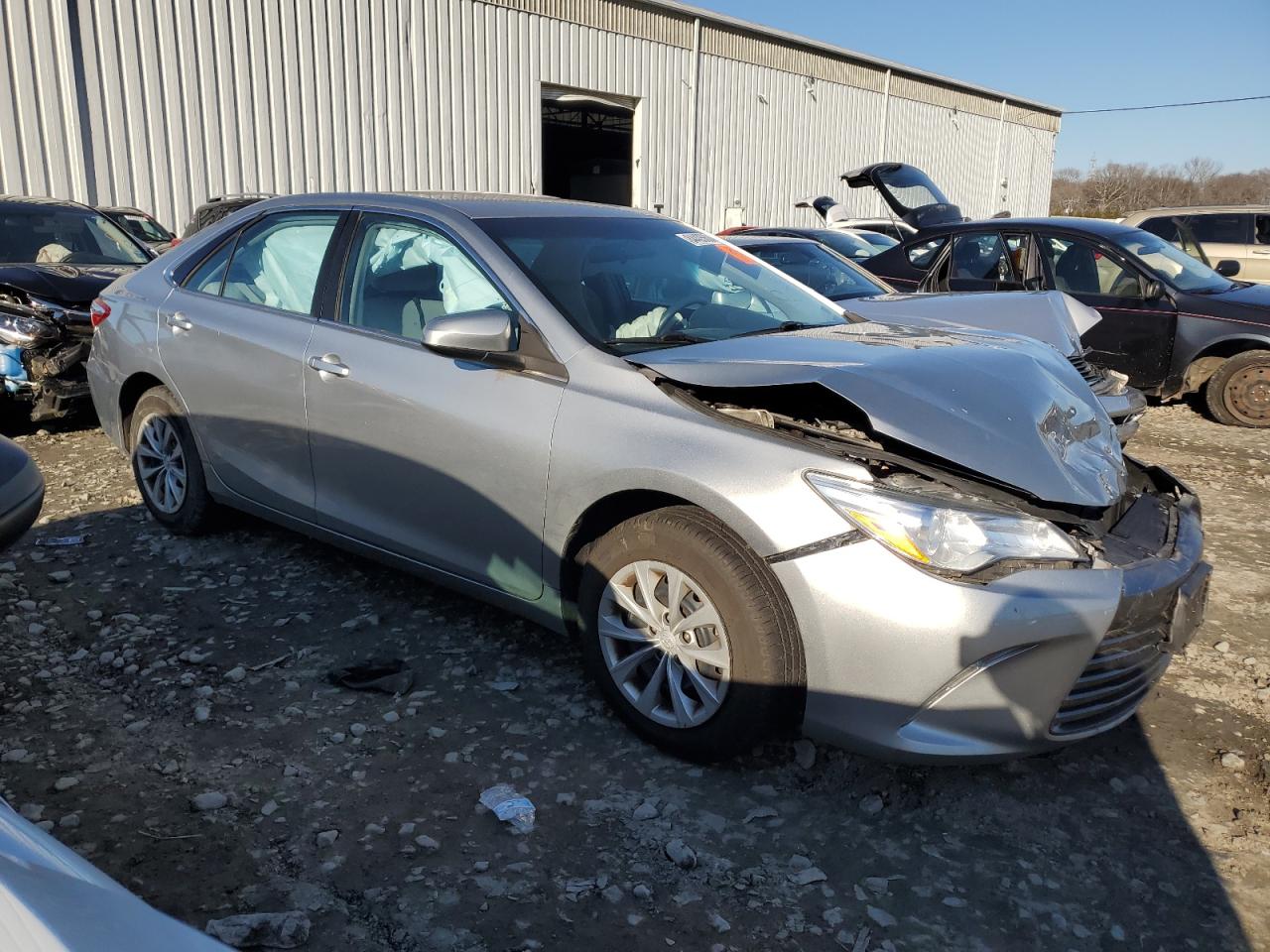 VIN 4T1BF1FKXGU568759 2016 TOYOTA CAMRY no.4