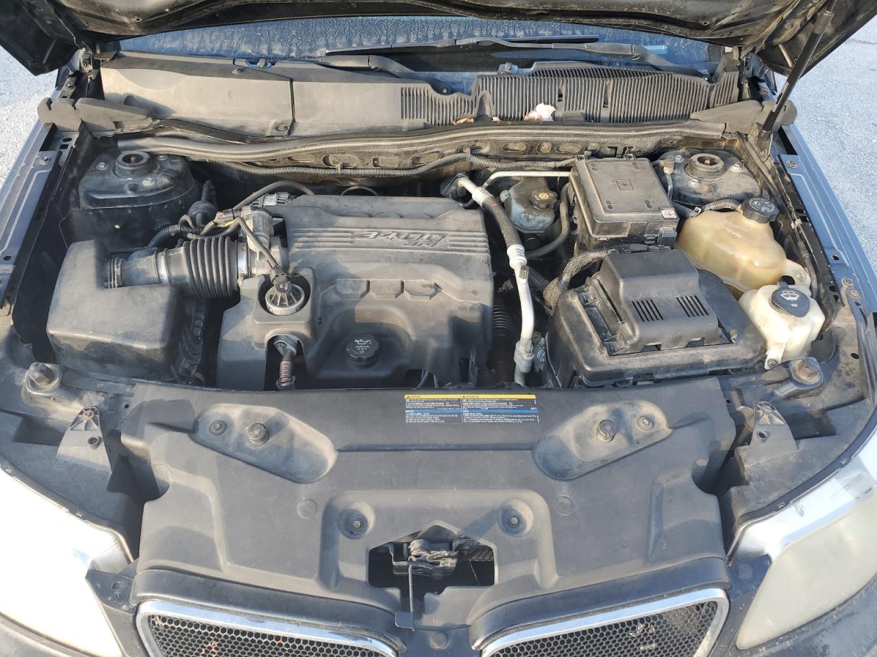 2007 Pontiac Torrent - Image 13