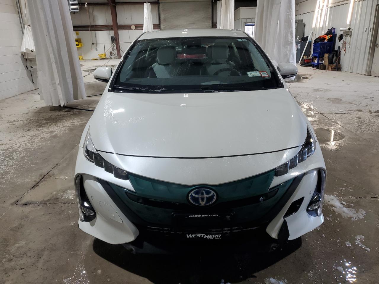 VIN JTDKARFP5H3009415 2017 TOYOTA PRIUS no.5