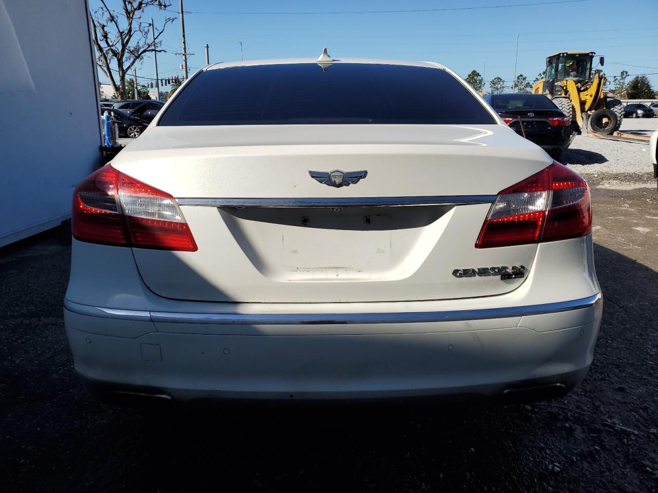 2013 Hyundai Genesis 5.0L VIN: KMHGC4DH7DU221506 Lot: 83558174