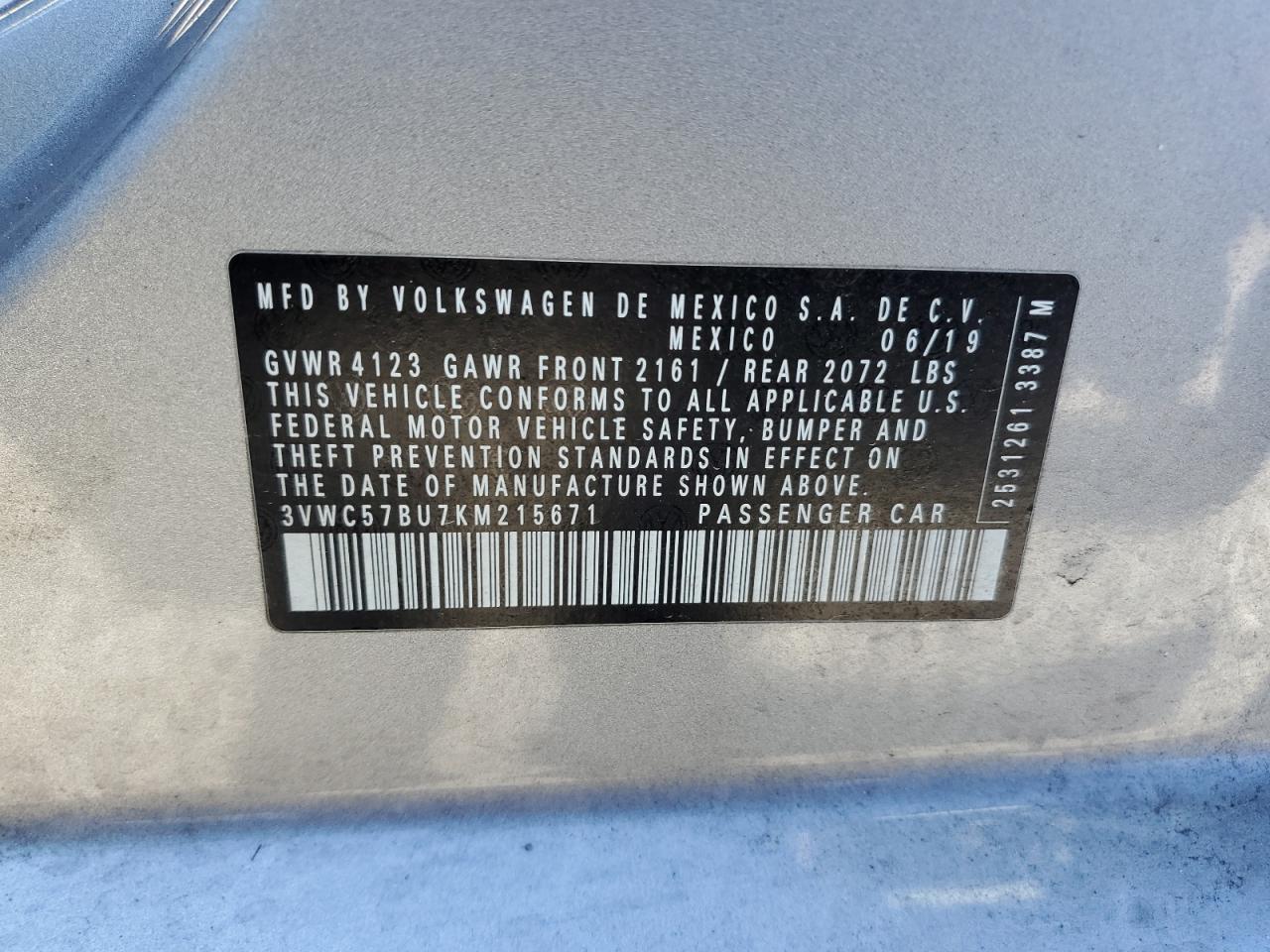 2019 Volkswagen Jetta - Image 13