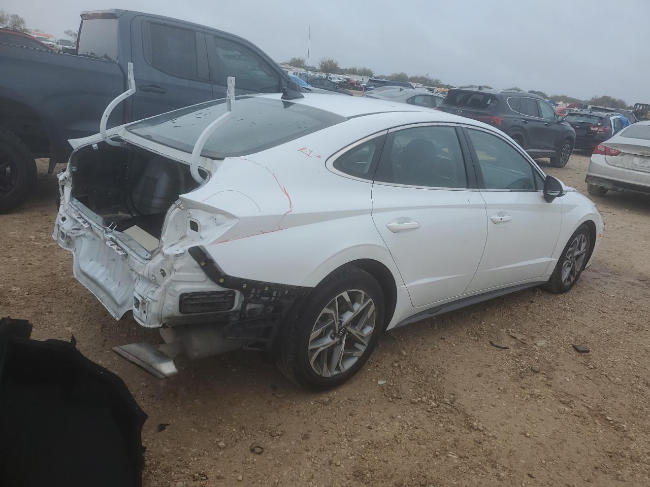 2021 Hyundai Sonata - Image 3