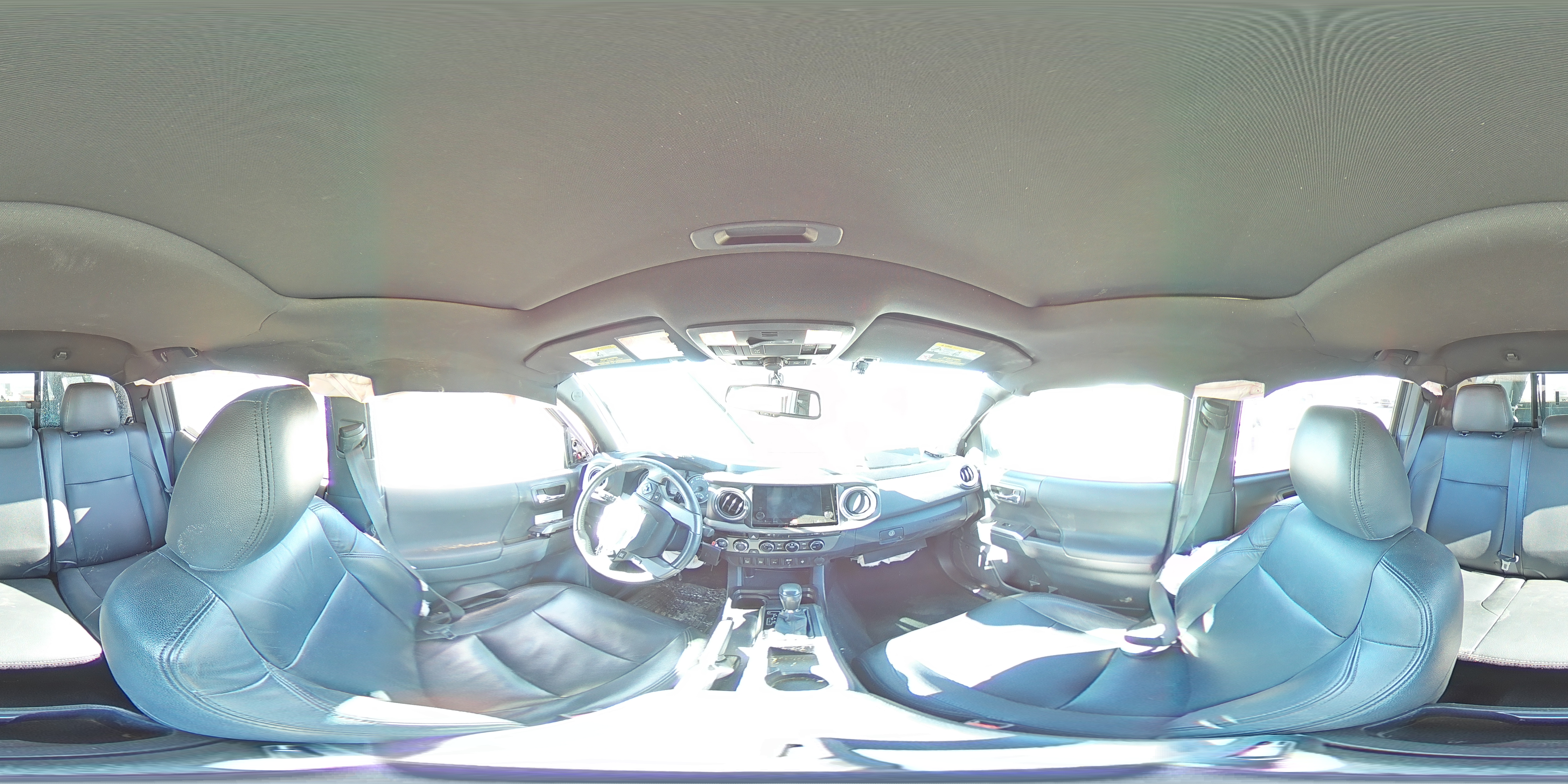 2016 Toyota Tacoma - Image 13
