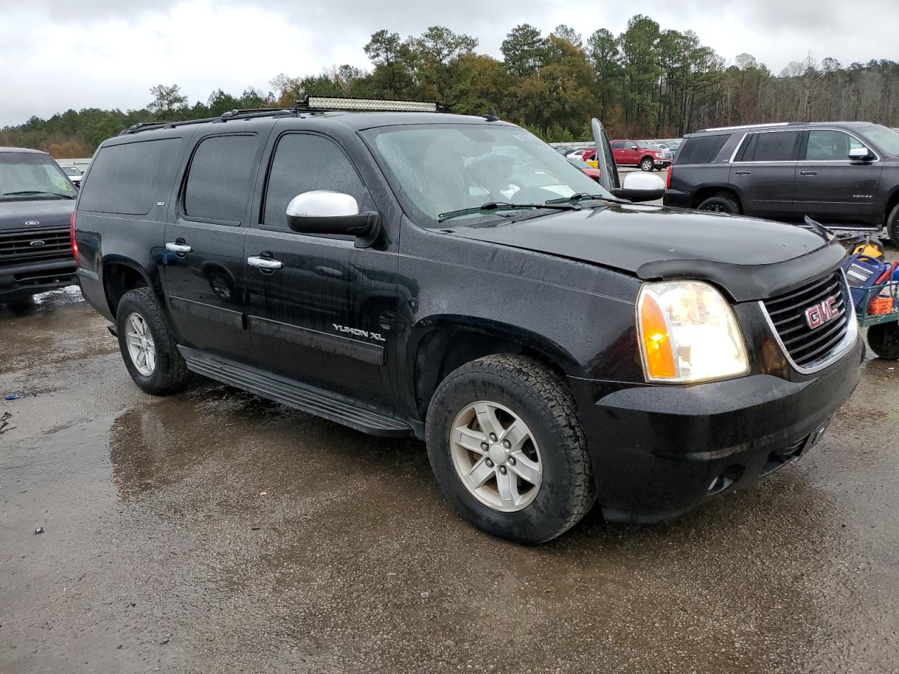 VIN 1GKS1KE01ER171230 2014 GMC YUKON no.4