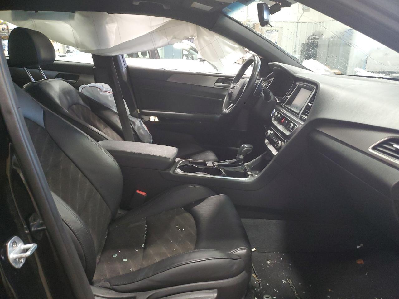 2018 Hyundai Sonata - Image 7