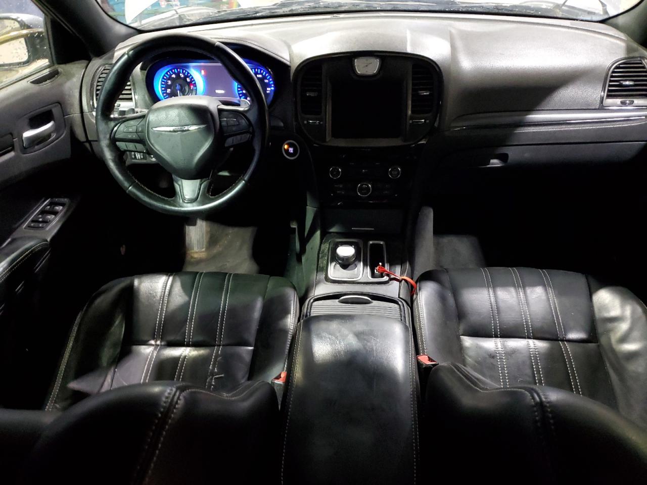 2015 Chrysler 300 - Image 8