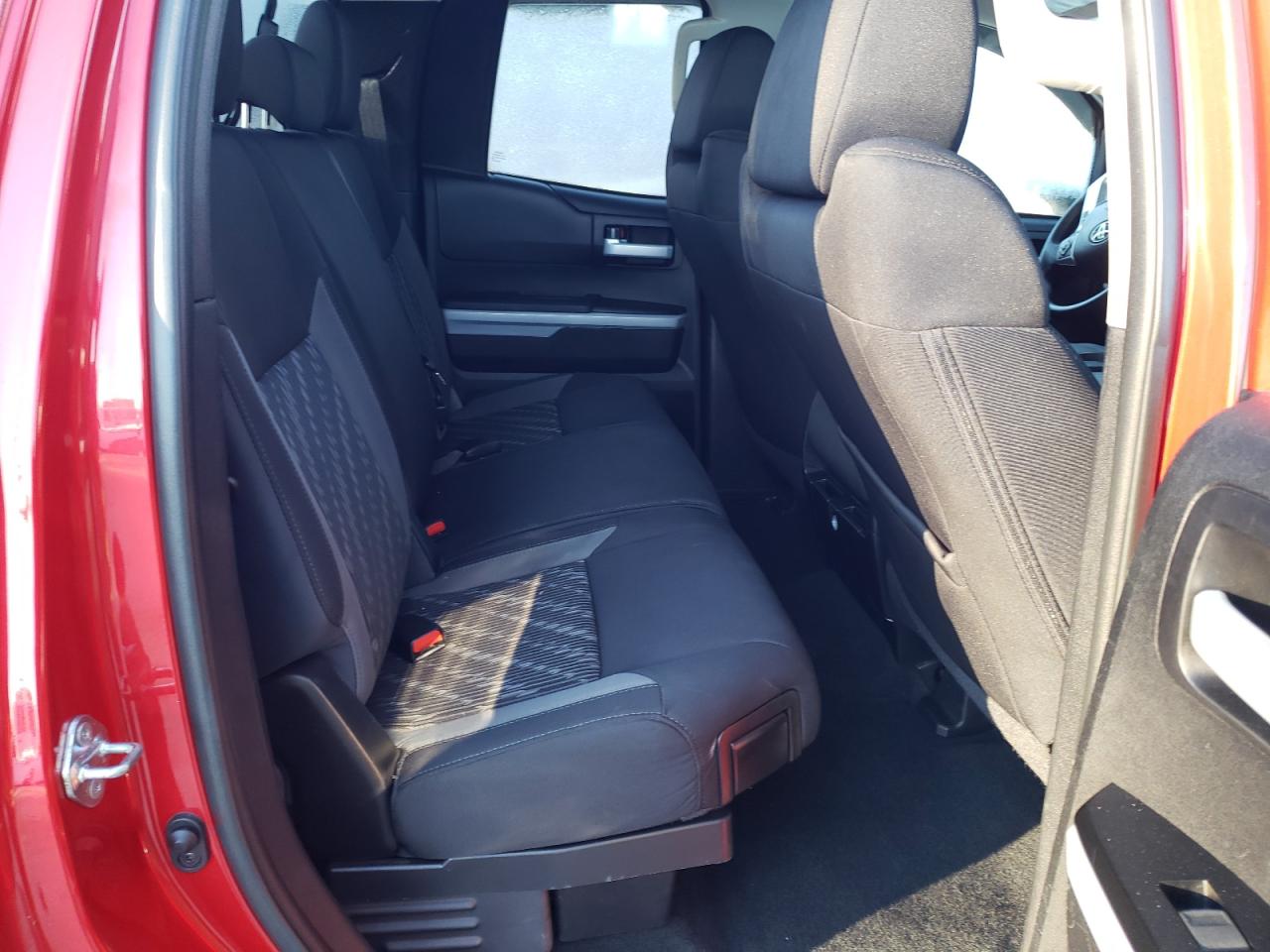 2019 Toyota Tundra Double Cab Sr VIN: 5TFUM5F18KX082296 Lot: 83455554