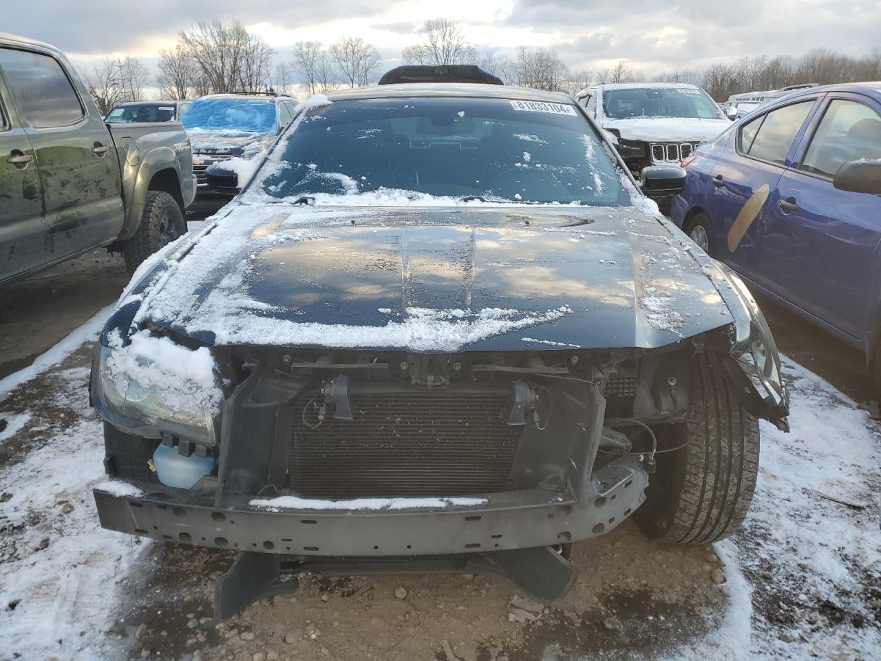 2017 Chrysler 300 - Image 5