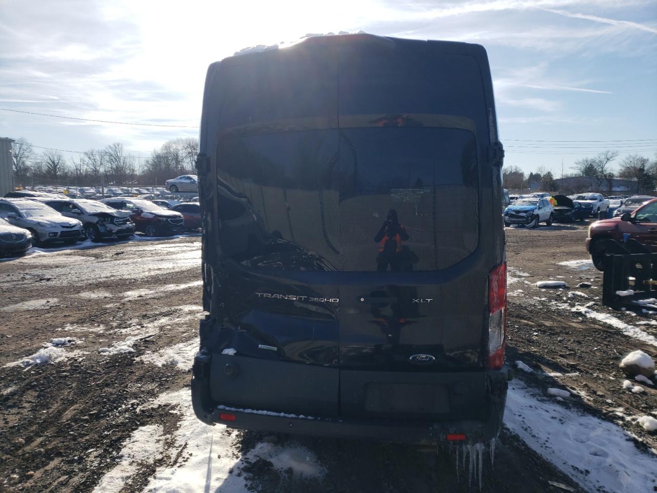 VIN 1FBVU4XGXJKA27026 2018 FORD TRANSIT no.6