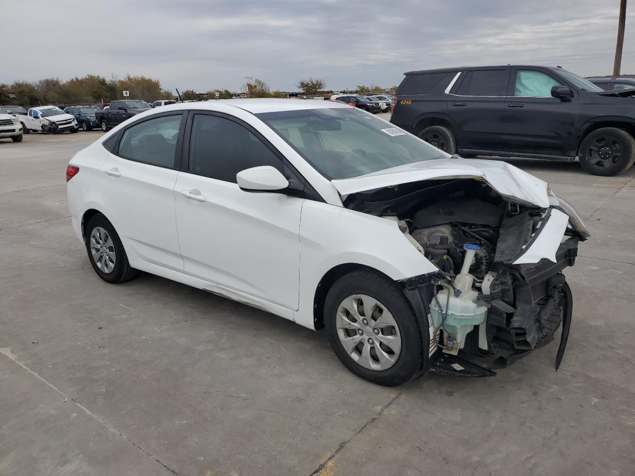 VIN KMHCT4AE5GU151288 2016 HYUNDAI ACCENT no.4