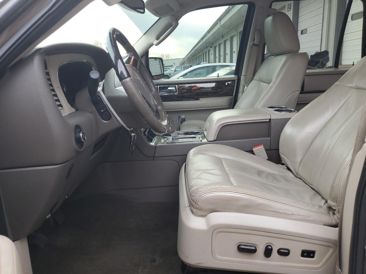 VIN 5LMJJ2JT3FEJ12138 2015 LINCOLN NAVIGATOR no.7