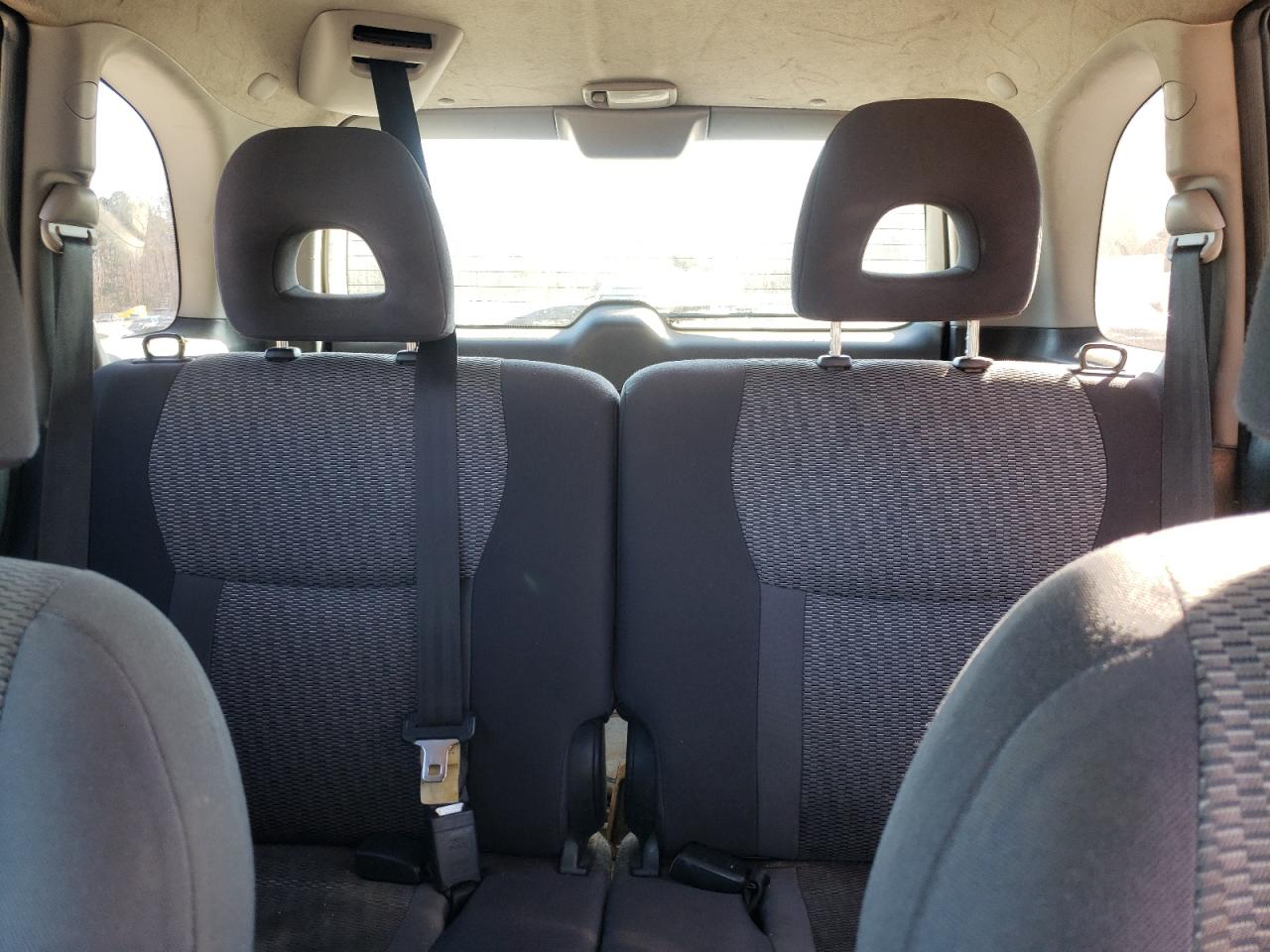 2004 Toyota RAV 4 - Image 10