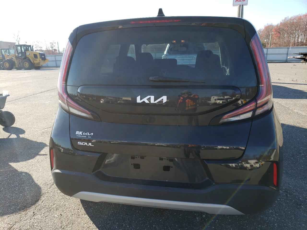 VIN KNDJ23AU2P7843667 2023 KIA SOUL no.6