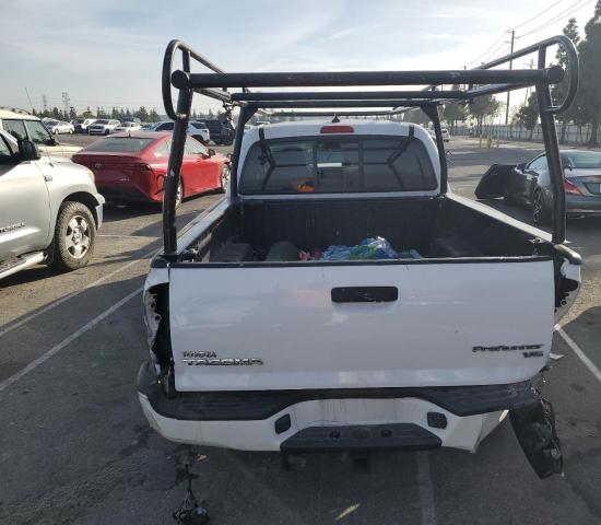 Pickups TOYOTA TACOMA 2015 Biały