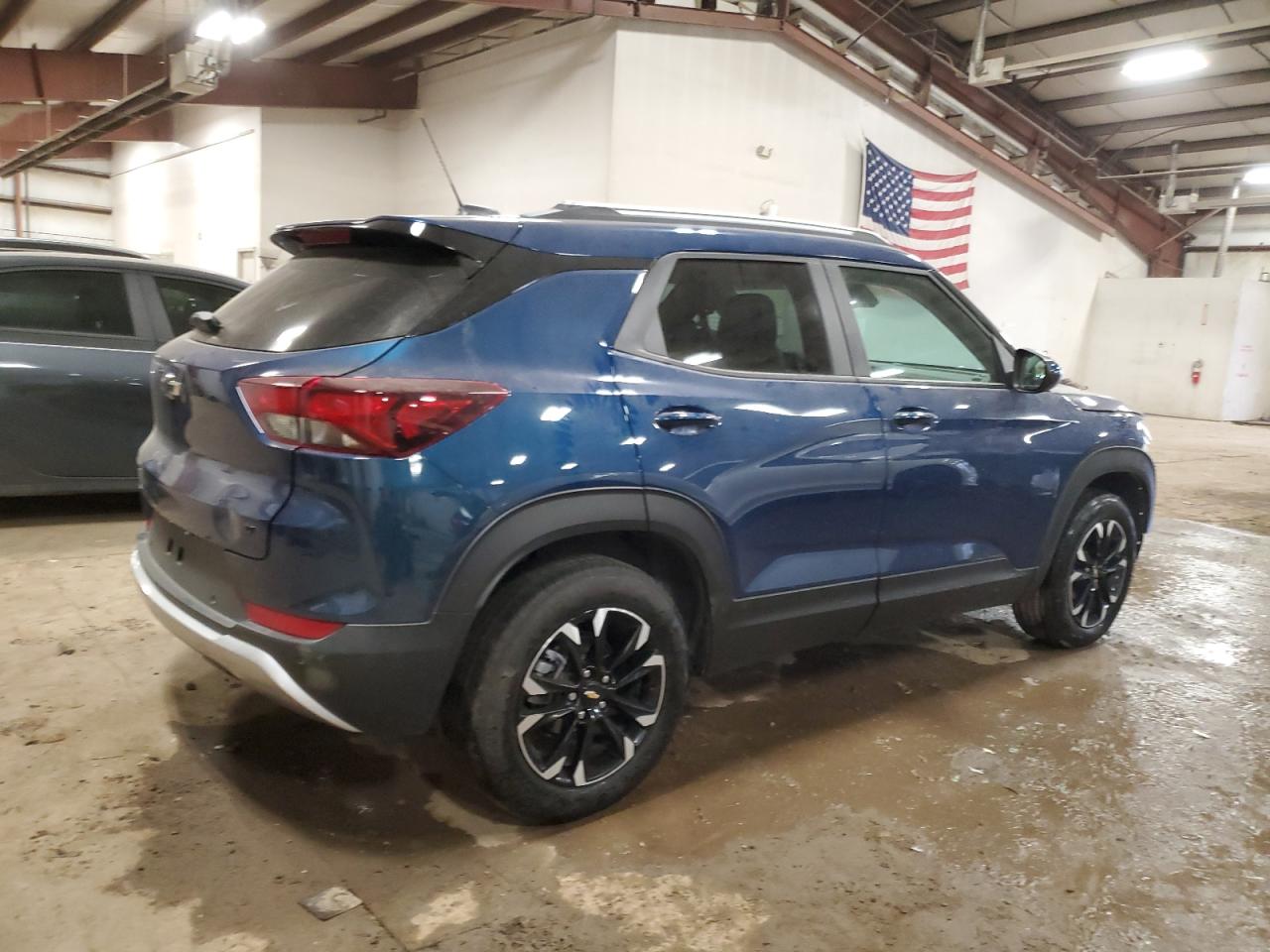 2021 Chevrolet TrailBlazer - Image 3