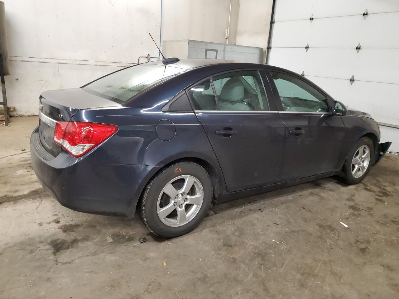 VIN 1G1PC5SB0F7206283 2015 CHEVROLET CRUZE no.3