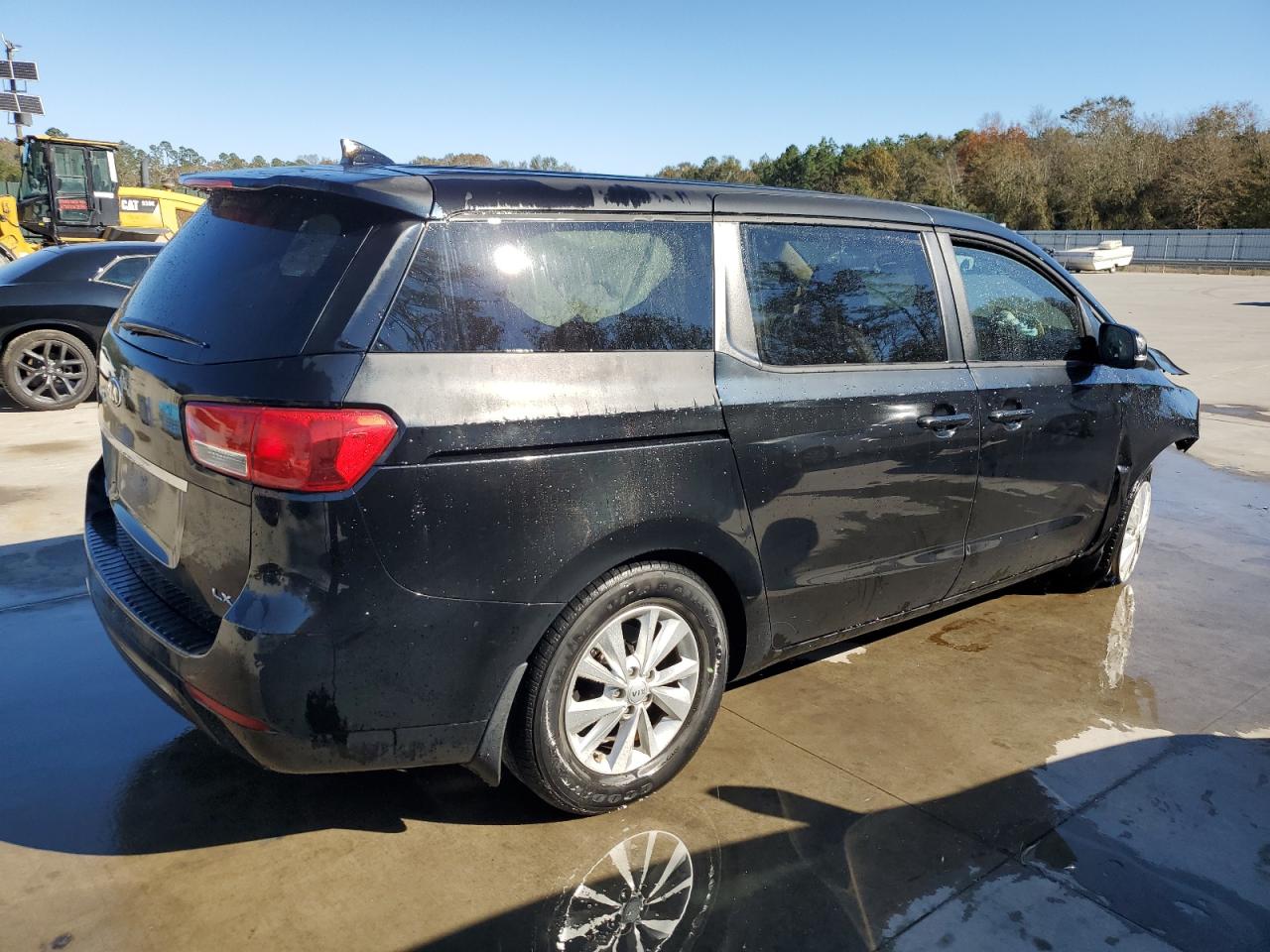 VIN KNDMB5C19J6363473 2018 KIA All Models no.3