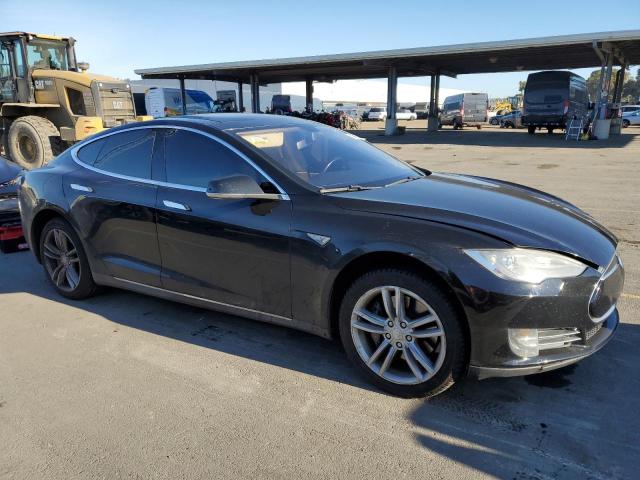  TESLA MODEL S 2013 Черный