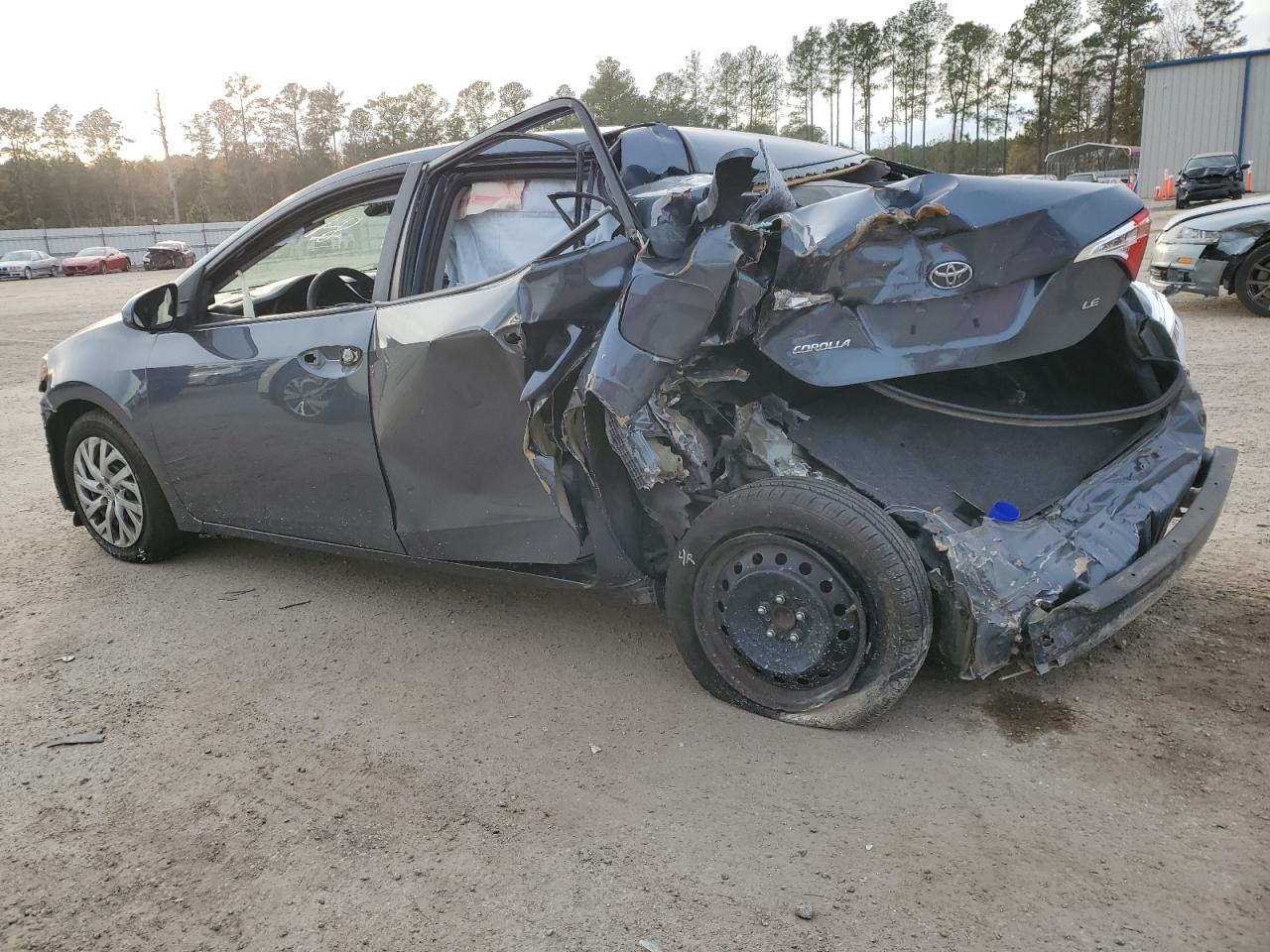 2017 Toyota Corolla - Image 2