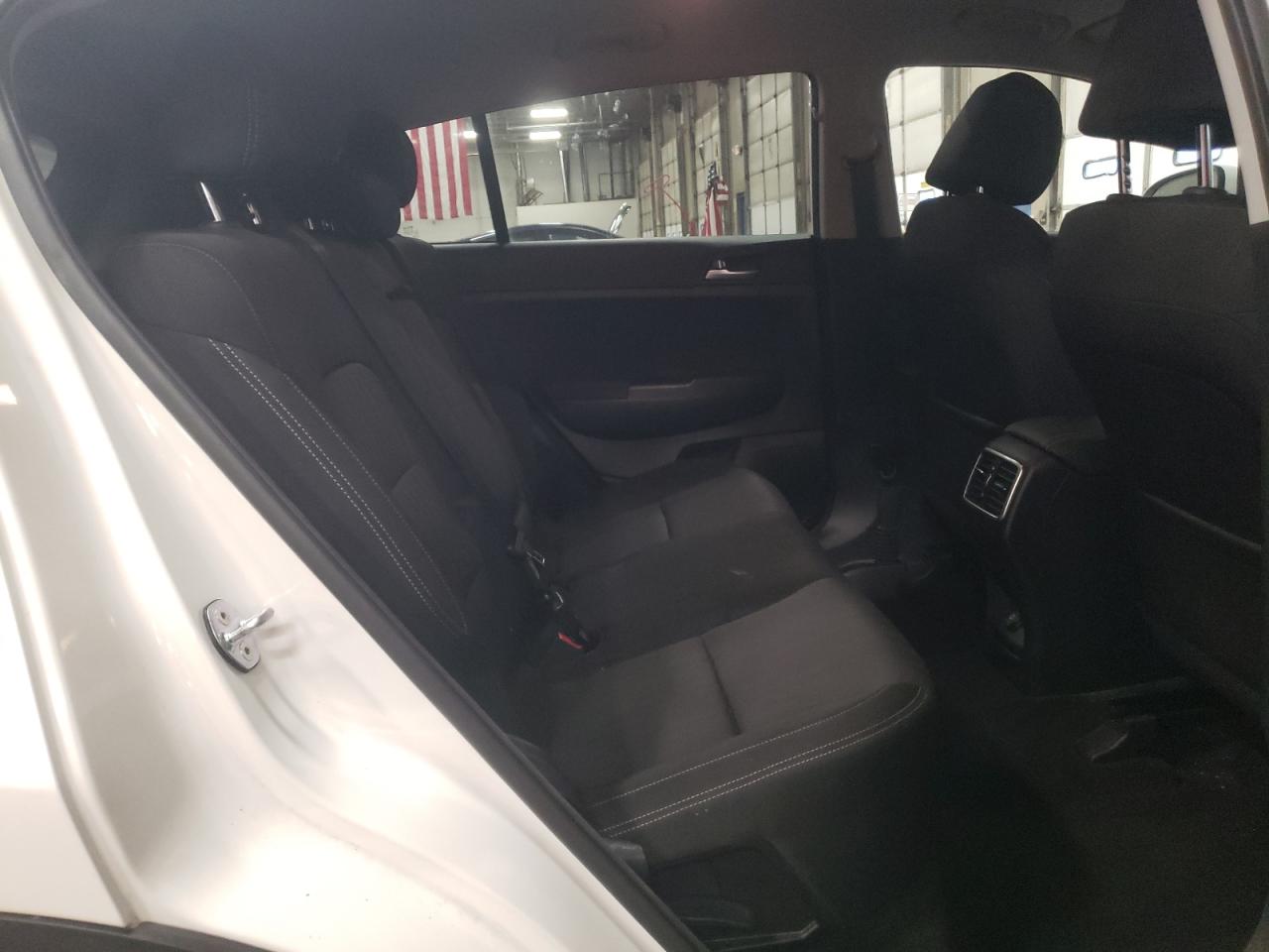 2021 Kia Sportage - Image 11