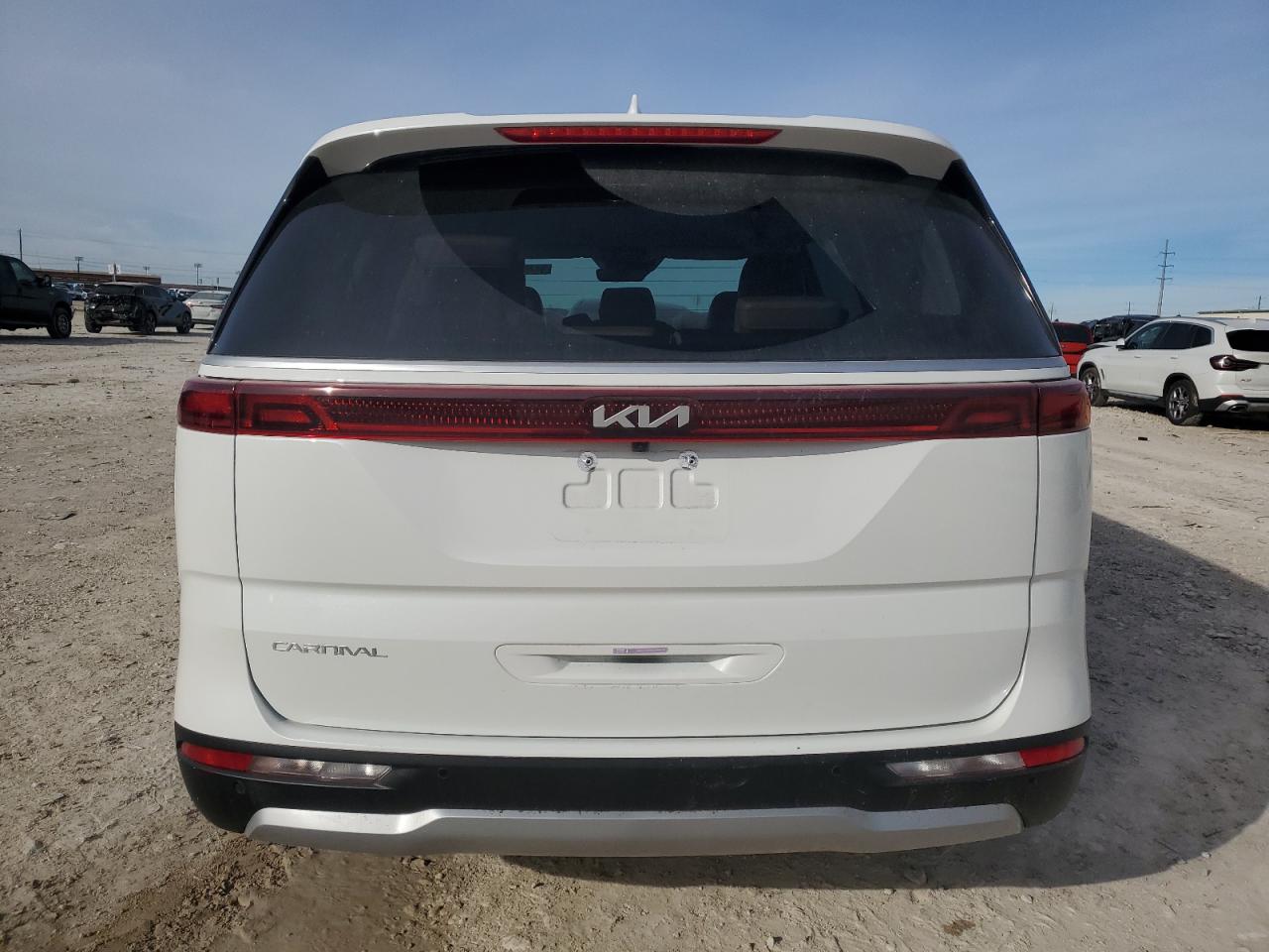 2024 Kia Carnival Lx VIN: KNDNB4H30R6360496 Lot: 84396894