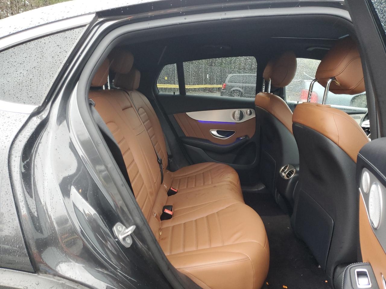 2020 Mercedes-Benz GLC - Image 11