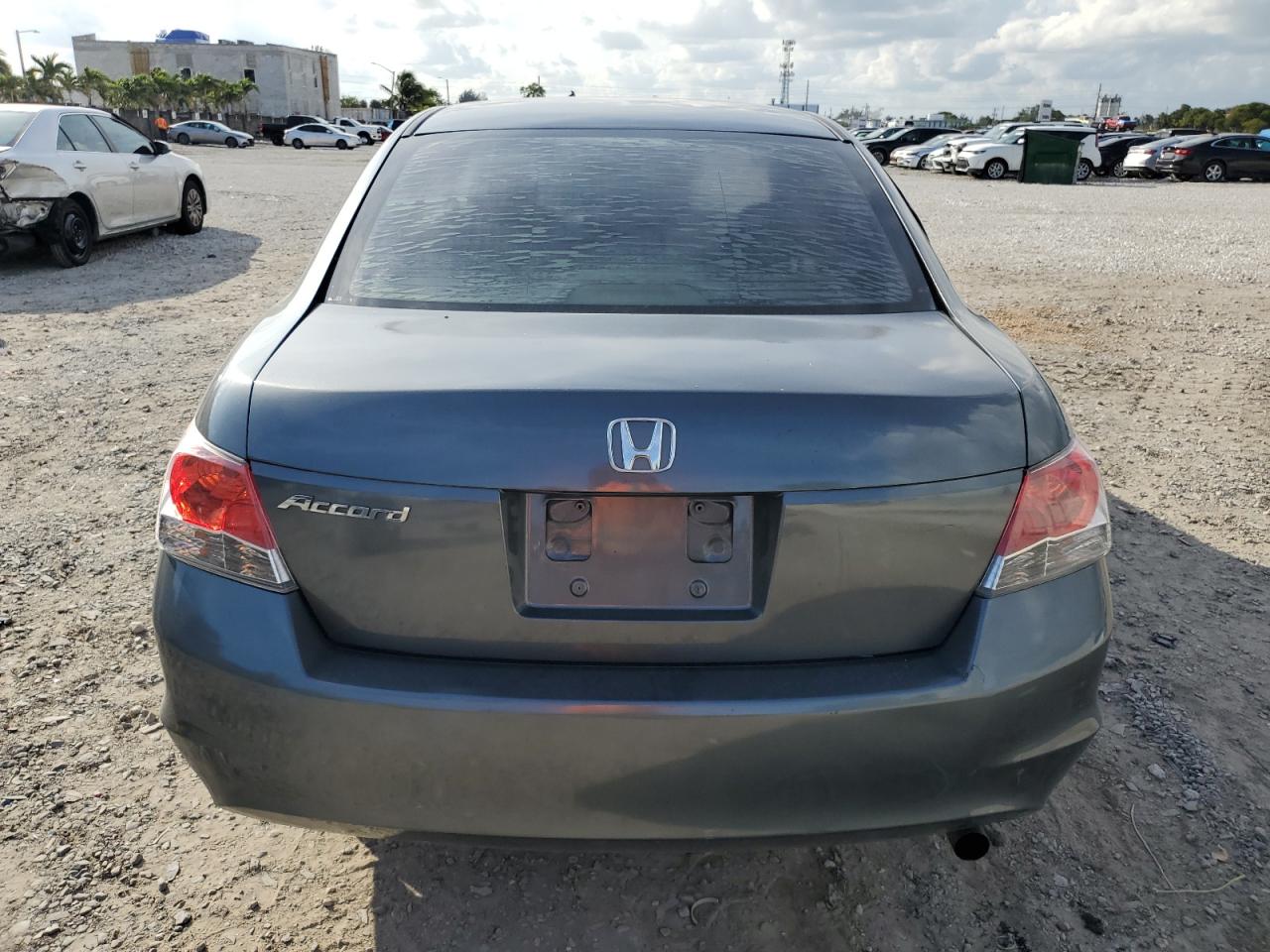 2009 Honda Accord - Image 6