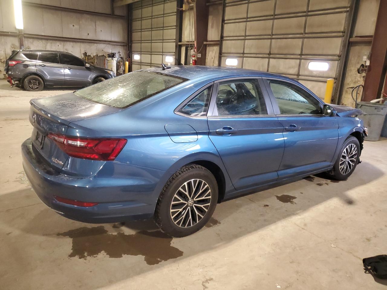 2021 Volkswagen Jetta - Image 3