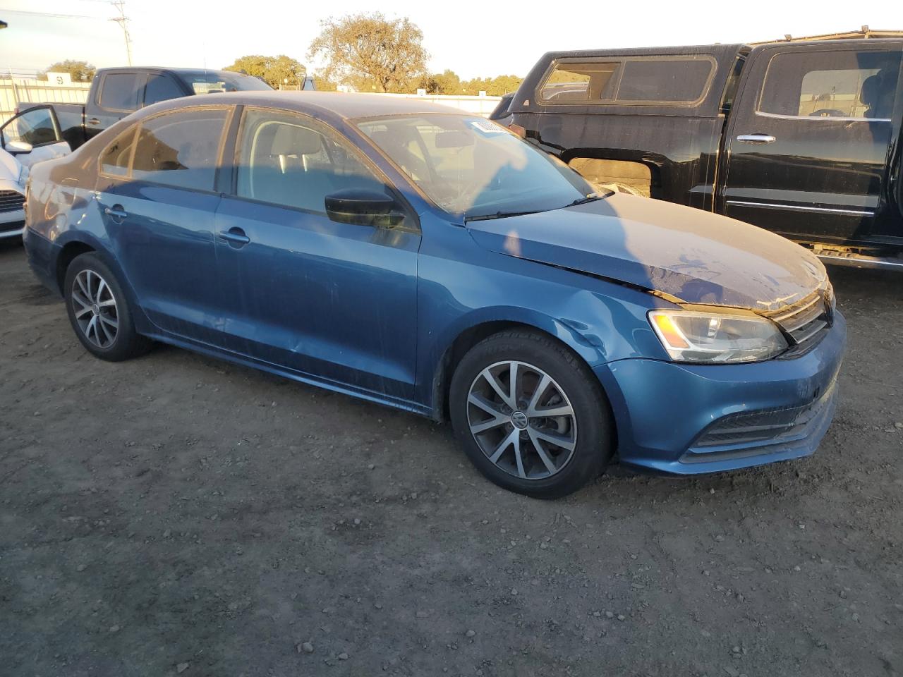 VIN 3VWD67AJ2GM310378 2016 VOLKSWAGEN JETTA no.4