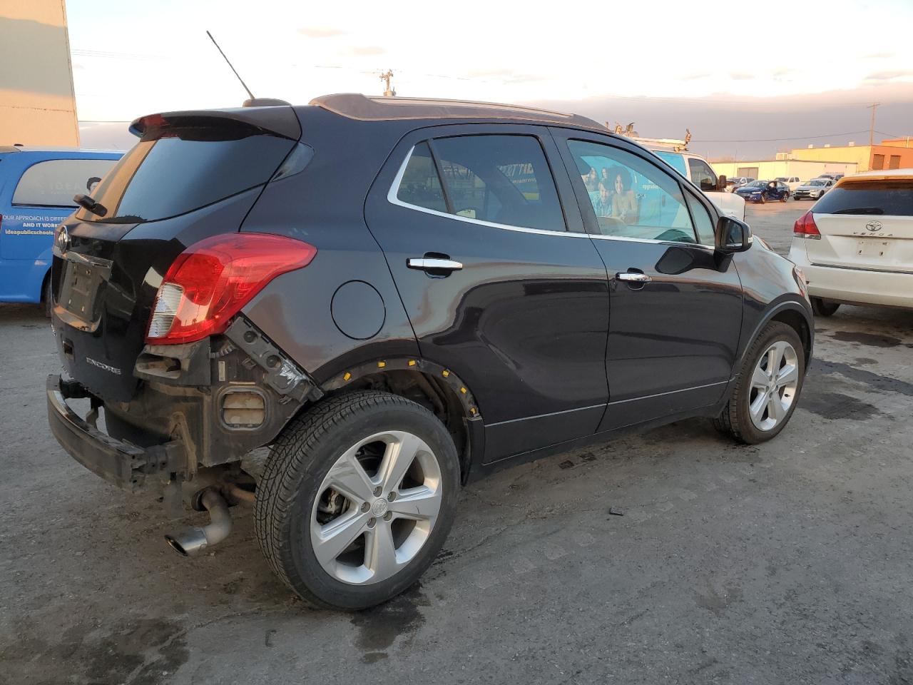 VIN KL4CJASB1FB265743 2015 BUICK ENCORE no.3