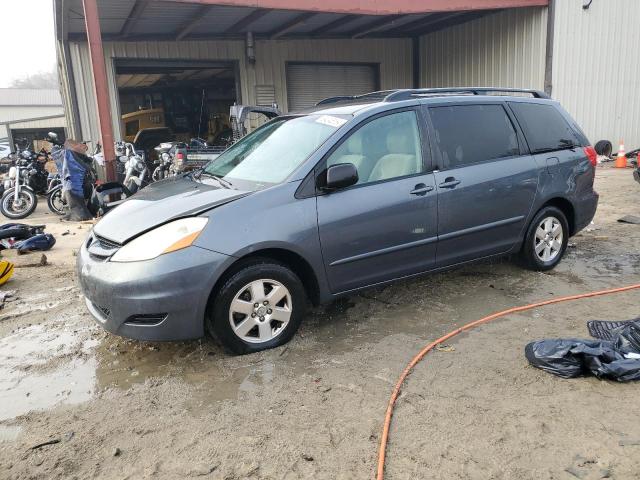 2010 Toyota Sienna Ce