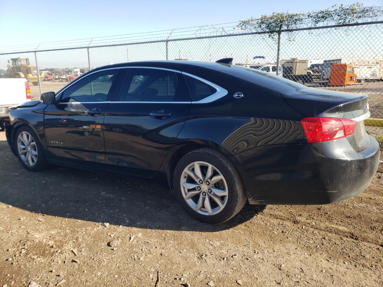 VIN 2G1105SA4G9156784 2016 CHEVROLET IMPALA no.2