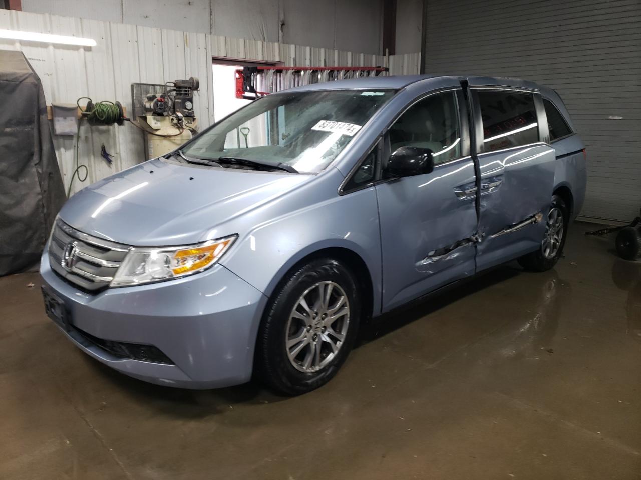 2013 Honda Odyssey - Image 1