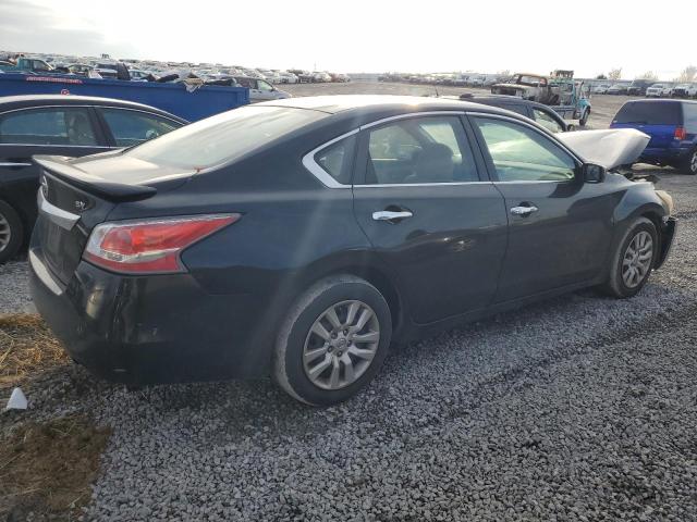 Sedans NISSAN ALTIMA 2014 Czarny