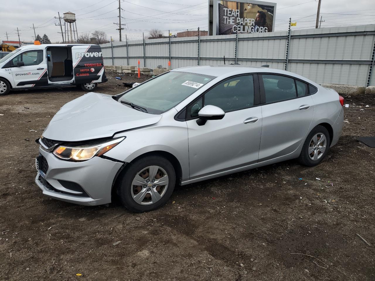 2017 Chevrolet Cruze Ls იყიდება Dyer-ში, IN - Front End