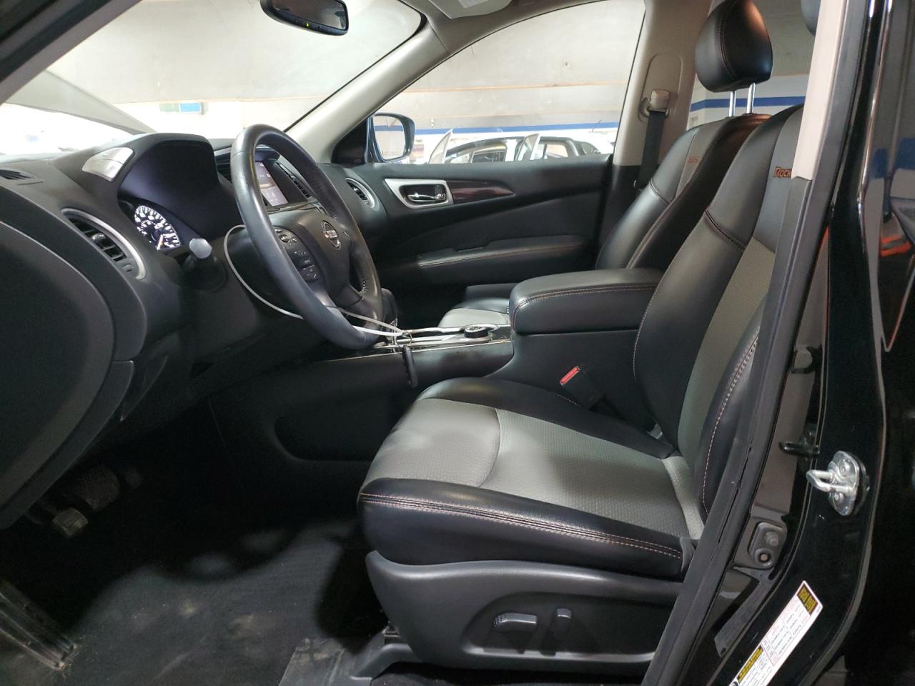 2020 Nissan Pathfinder - Image 7