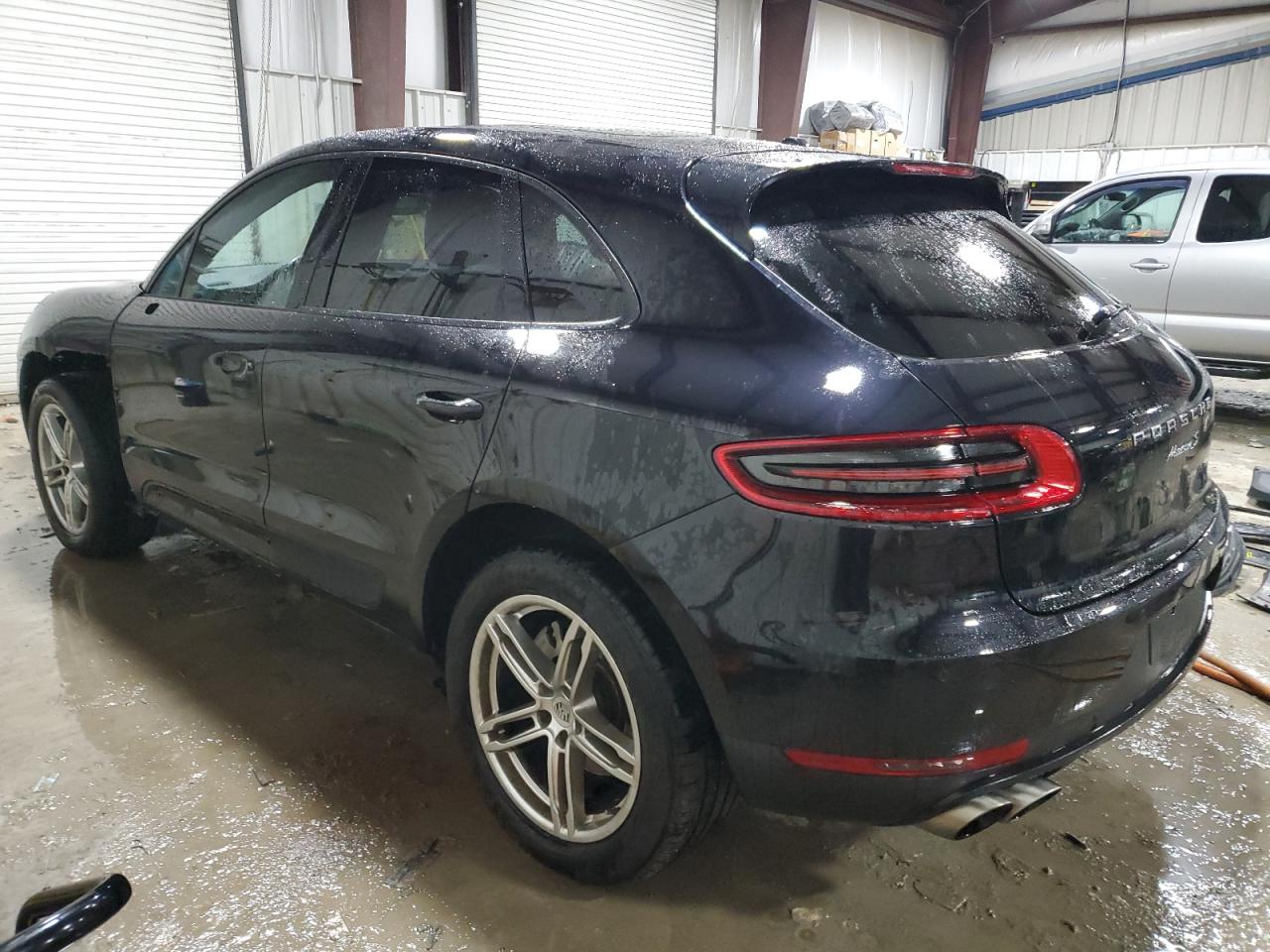 VIN WP1AB2A50FLB62088 2015 PORSCHE MACAN no.2