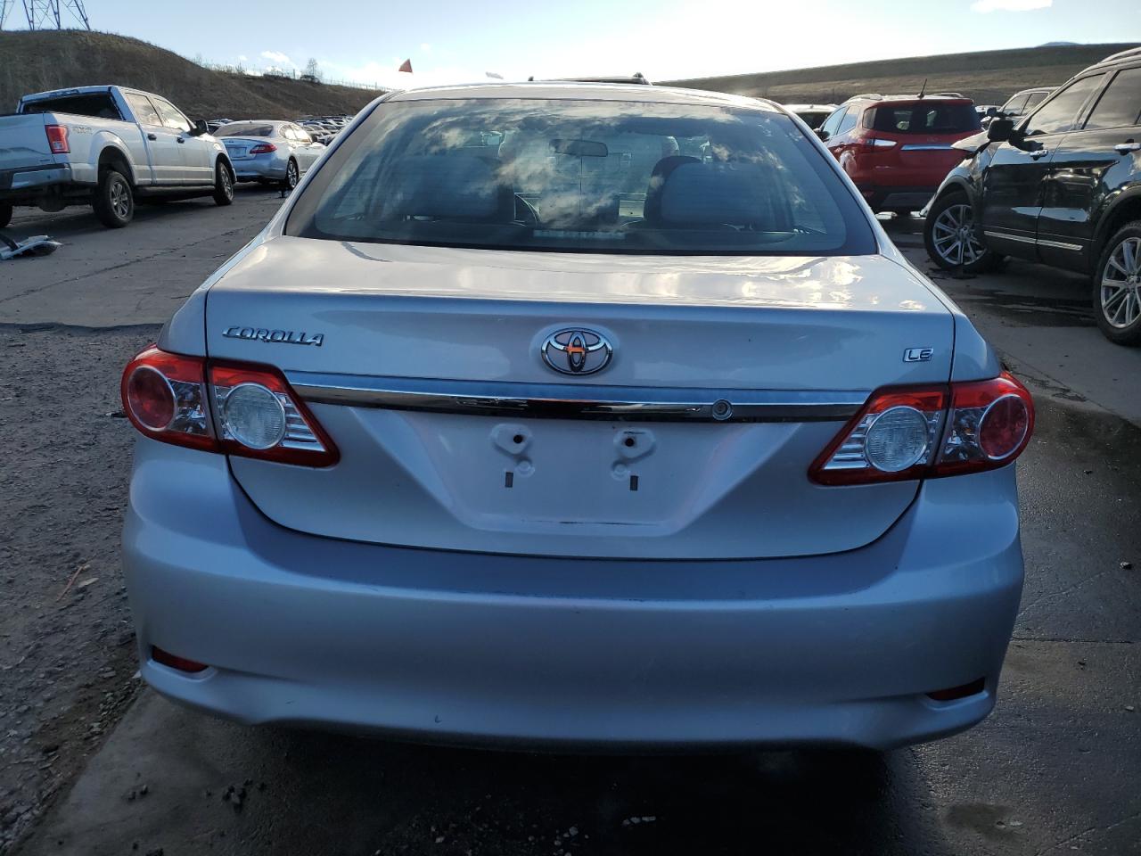 2011 Toyota Corolla - Image 6