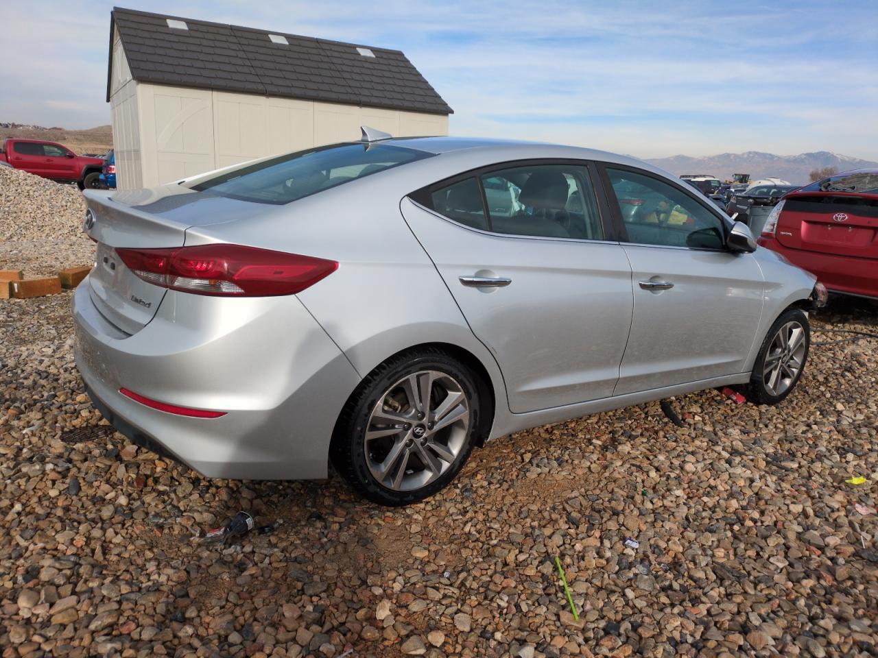 VIN 5NPD84LF9HH077157 2017 HYUNDAI ELANTRA no.3